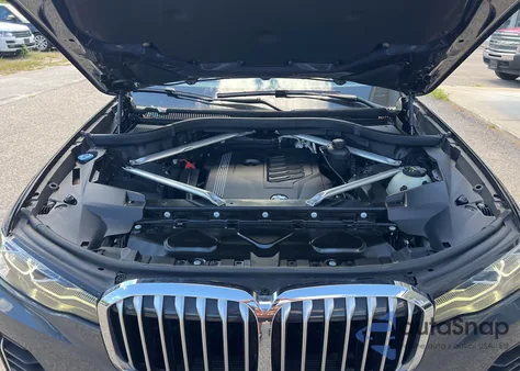 2020 BMW X7 xDrive40I z USA, uszkodzony, nr VIN 5UXCW2C07L9A00016